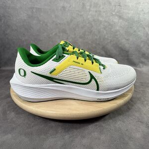Nike Pegasus 40 Men's Size 9 Road Running Shoes Oregon Ducks DZ5979-100 NEW